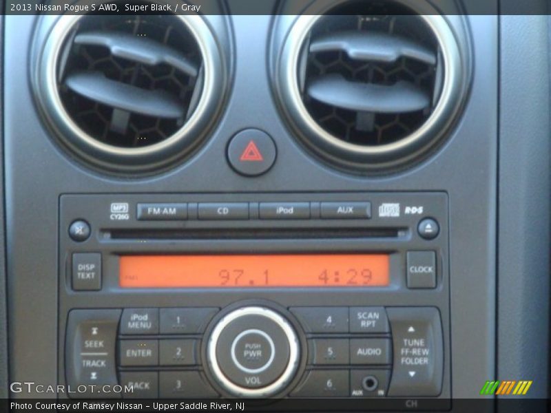 Super Black / Gray 2013 Nissan Rogue S AWD