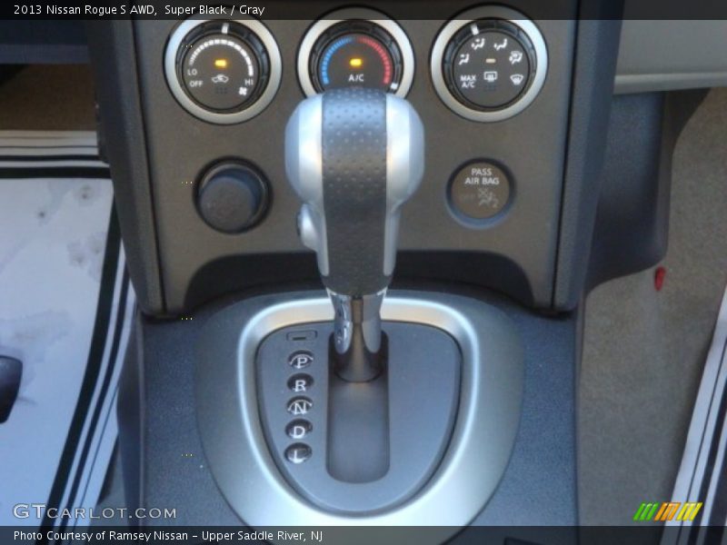 Super Black / Gray 2013 Nissan Rogue S AWD
