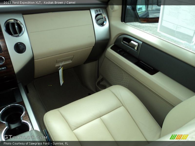 Kodiak Brown / Camel 2013 Ford Expedition XLT