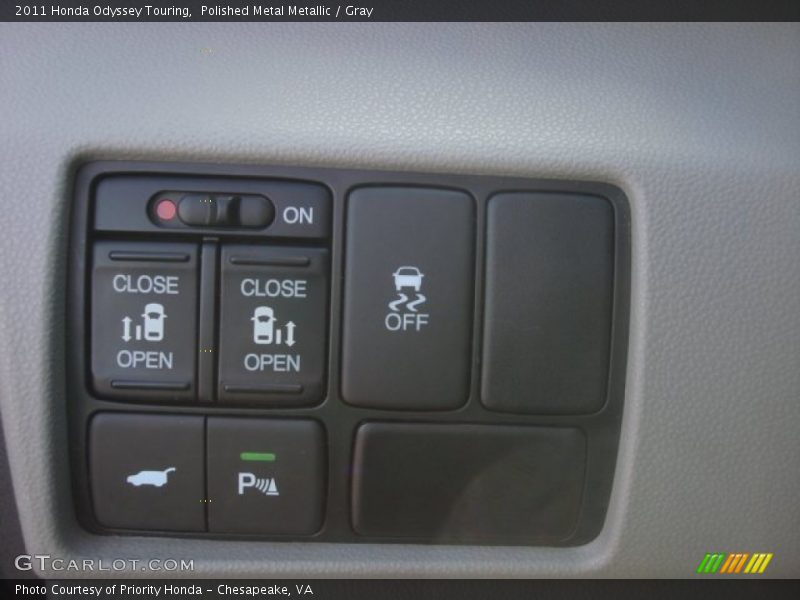 Polished Metal Metallic / Gray 2011 Honda Odyssey Touring