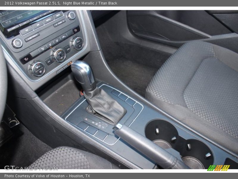 Night Blue Metallic / Titan Black 2012 Volkswagen Passat 2.5L S