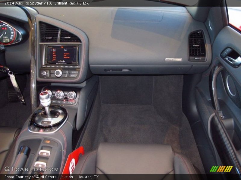 Dashboard of 2014 R8 Spyder V10