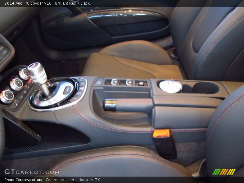 Controls of 2014 R8 Spyder V10
