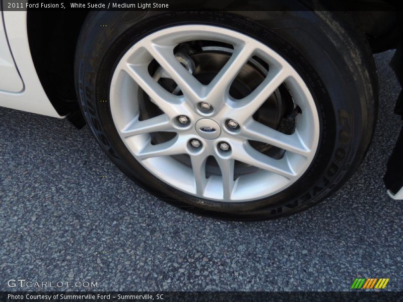 White Suede / Medium Light Stone 2011 Ford Fusion S