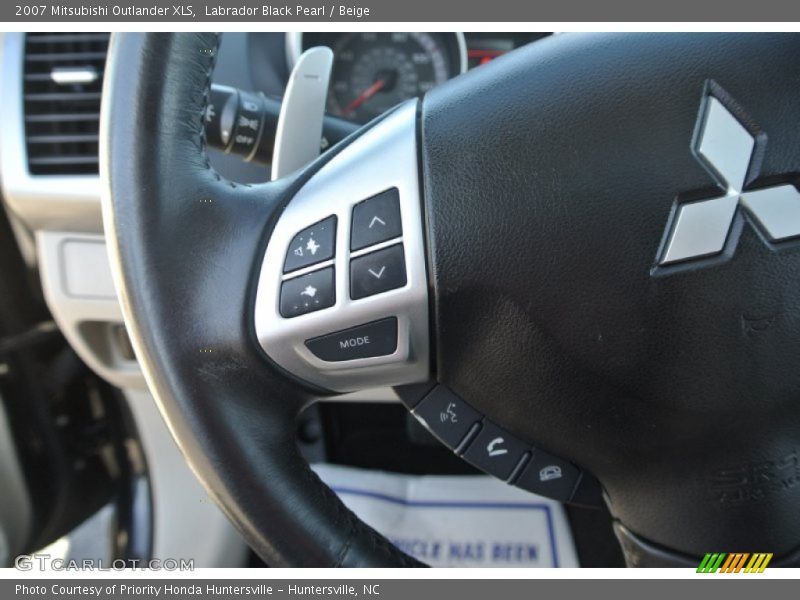 Labrador Black Pearl / Beige 2007 Mitsubishi Outlander XLS