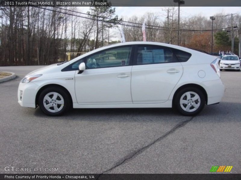 Blizzard White Pearl / Bisque 2011 Toyota Prius Hybrid II