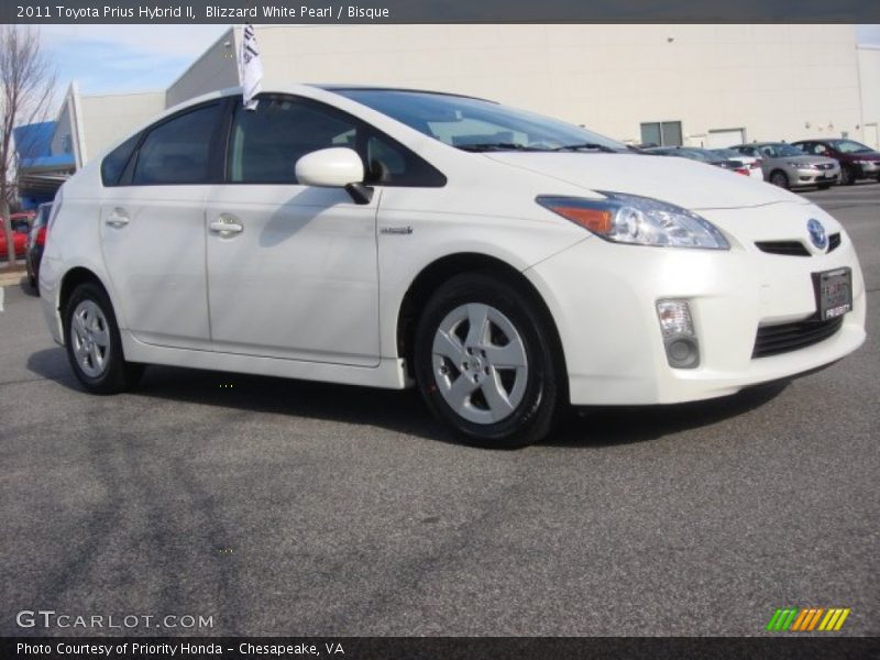 Blizzard White Pearl / Bisque 2011 Toyota Prius Hybrid II