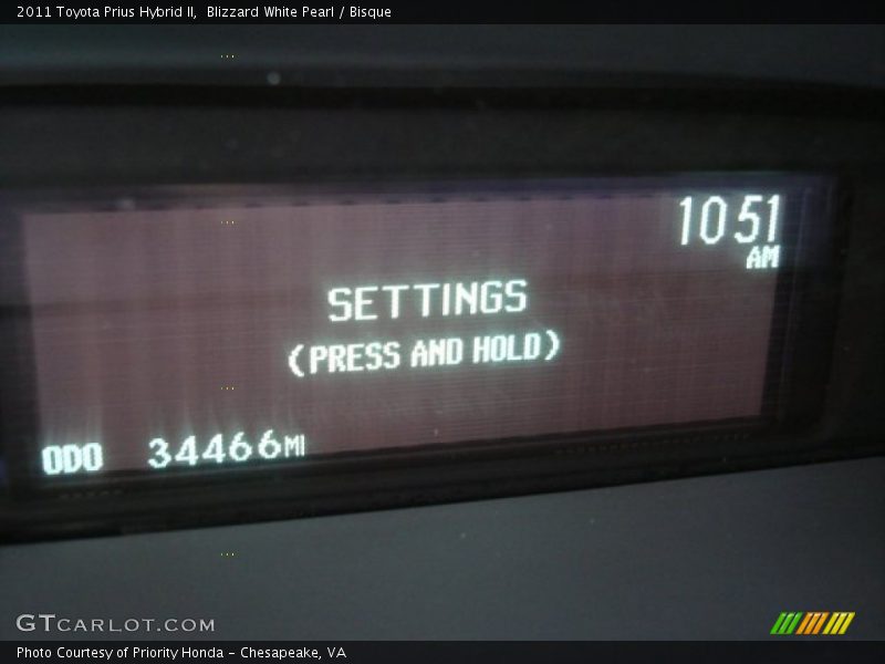Blizzard White Pearl / Bisque 2011 Toyota Prius Hybrid II