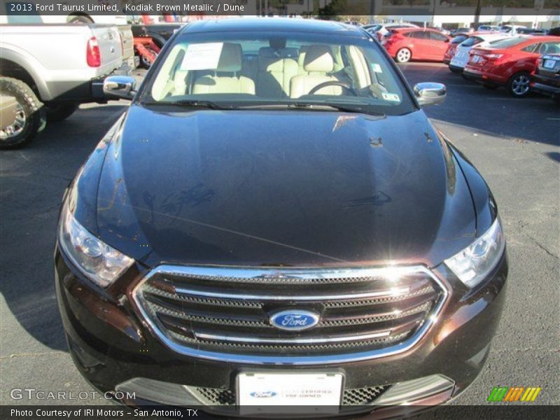 Kodiak Brown Metallic / Dune 2013 Ford Taurus Limited