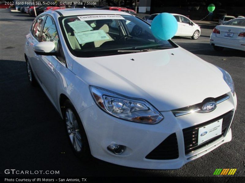 Oxford White / Stone 2012 Ford Focus SEL 5-Door
