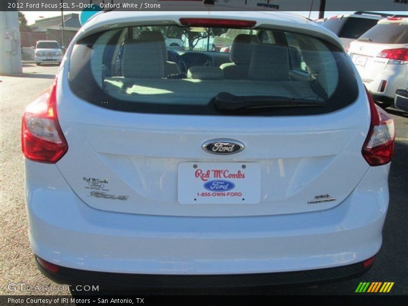 Oxford White / Stone 2012 Ford Focus SEL 5-Door