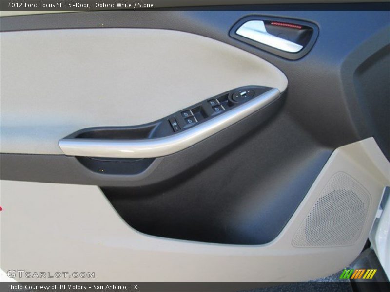 Oxford White / Stone 2012 Ford Focus SEL 5-Door