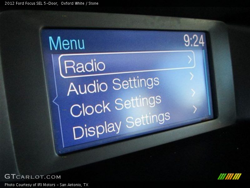 Oxford White / Stone 2012 Ford Focus SEL 5-Door