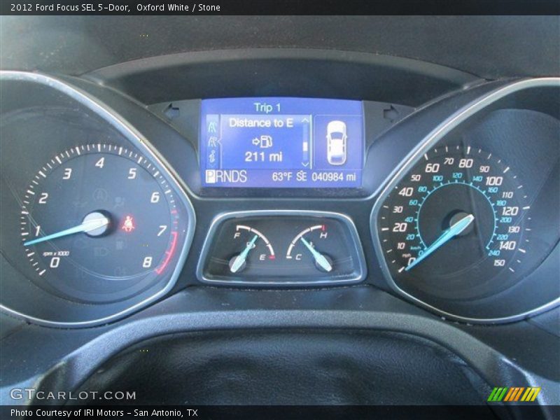 Oxford White / Stone 2012 Ford Focus SEL 5-Door