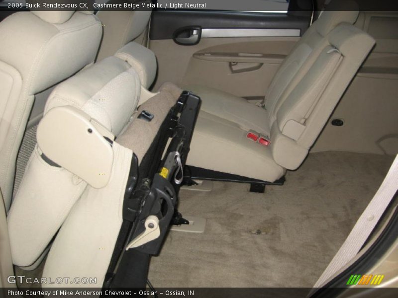 Cashmere Beige Metallic / Light Neutral 2005 Buick Rendezvous CX