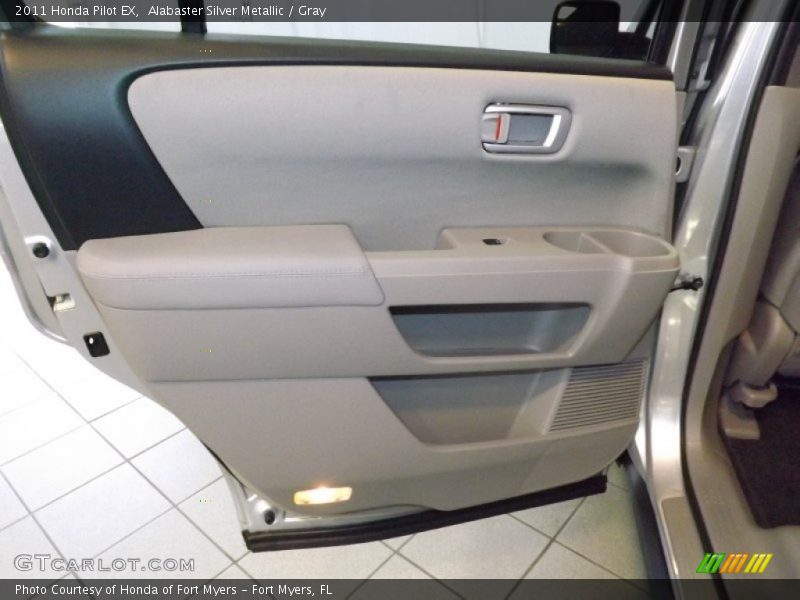 Alabaster Silver Metallic / Gray 2011 Honda Pilot EX