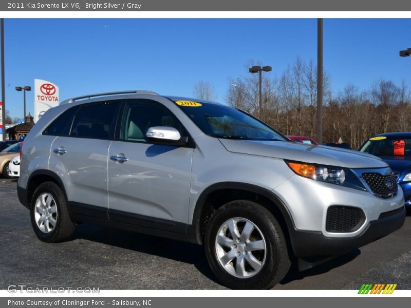 Bright Silver / Gray 2011 Kia Sorento LX V6