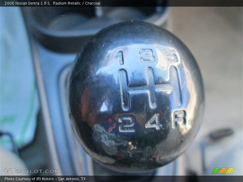 Radium Metallic / Charcoal 2006 Nissan Sentra 1.8 S