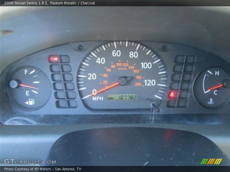 Radium Metallic / Charcoal 2006 Nissan Sentra 1.8 S