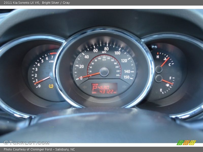 Bright Silver / Gray 2011 Kia Sorento LX V6