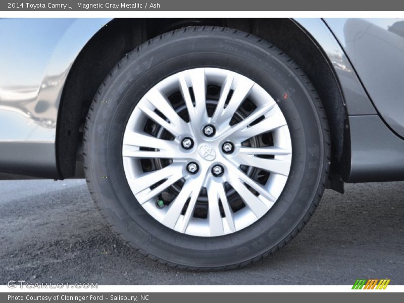 Magnetic Gray Metallic / Ash 2014 Toyota Camry L