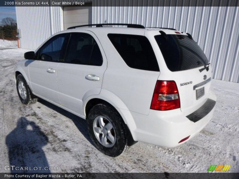 Clear White / Beige 2008 Kia Sorento LX 4x4