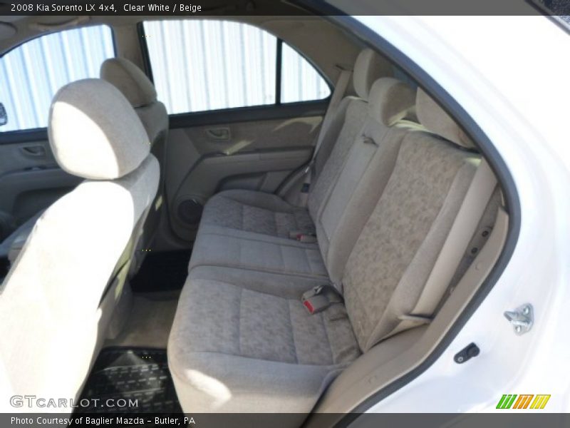 Clear White / Beige 2008 Kia Sorento LX 4x4