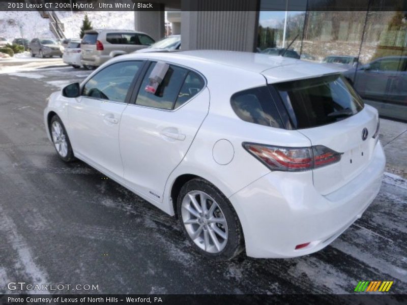 Ultra White / Black 2013 Lexus CT 200h Hybrid