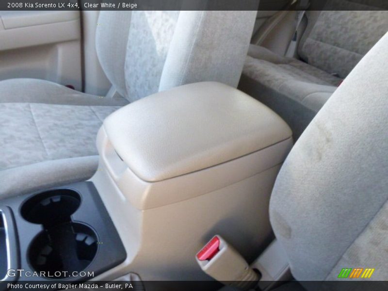 Clear White / Beige 2008 Kia Sorento LX 4x4