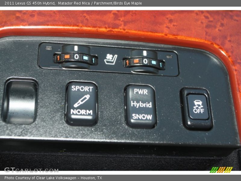 Controls of 2011 GS 450h Hybrid