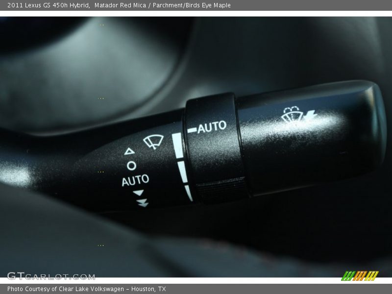 Controls of 2011 GS 450h Hybrid