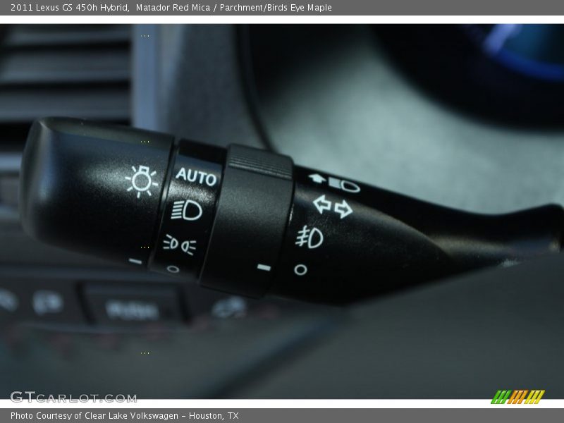 Controls of 2011 GS 450h Hybrid