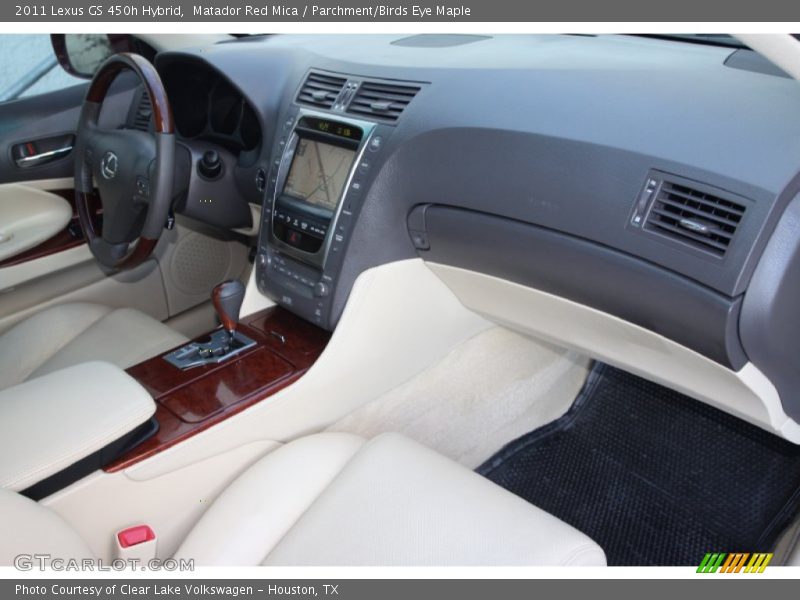 Dashboard of 2011 GS 450h Hybrid