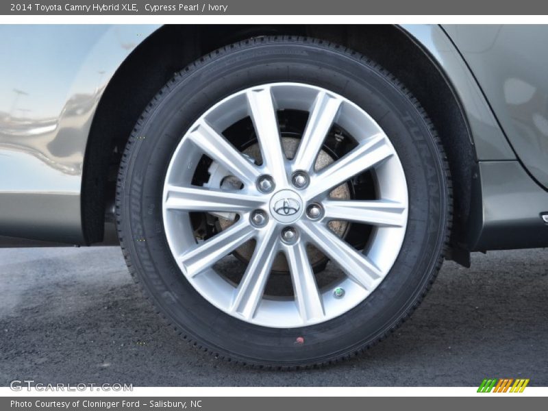 Cypress Pearl / Ivory 2014 Toyota Camry Hybrid XLE