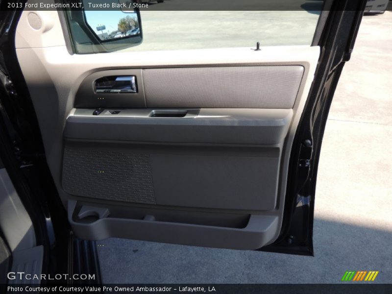 Tuxedo Black / Stone 2013 Ford Expedition XLT