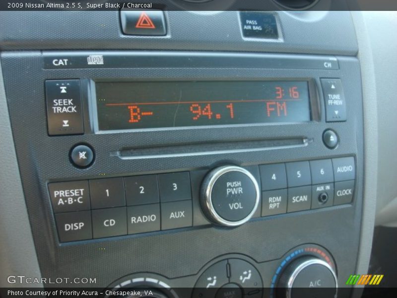 Super Black / Charcoal 2009 Nissan Altima 2.5 S