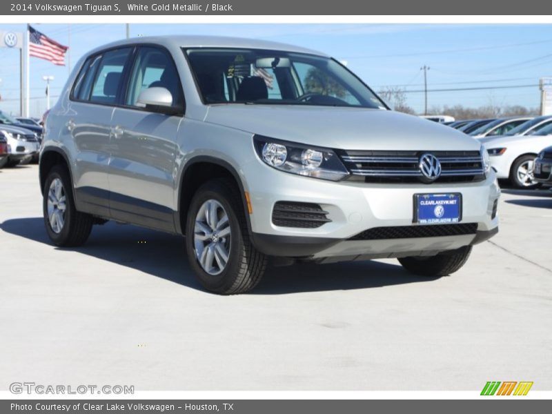 White Gold Metallic / Black 2014 Volkswagen Tiguan S