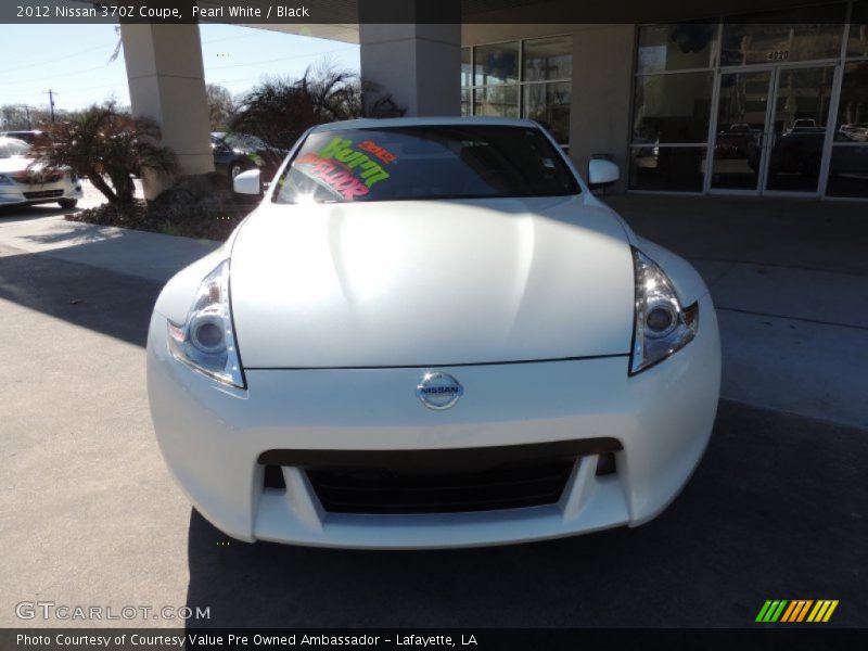 Pearl White / Black 2012 Nissan 370Z Coupe