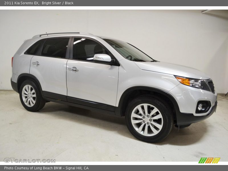 Bright Silver / Black 2011 Kia Sorento EX