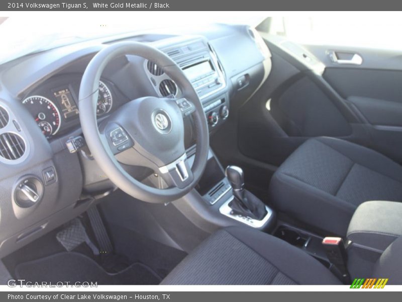 White Gold Metallic / Black 2014 Volkswagen Tiguan S