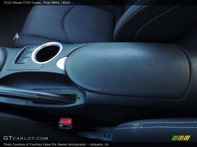 Pearl White / Black 2012 Nissan 370Z Coupe