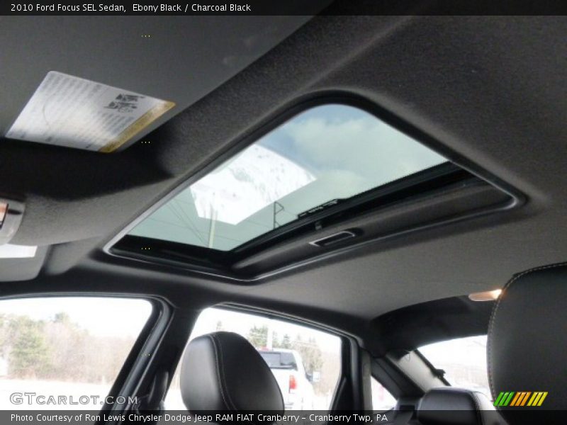 Ebony Black / Charcoal Black 2010 Ford Focus SEL Sedan