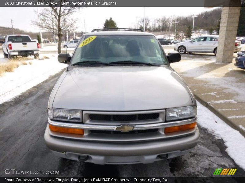Light Pewter Metallic / Graphite 2003 Chevrolet Blazer LS 4x4