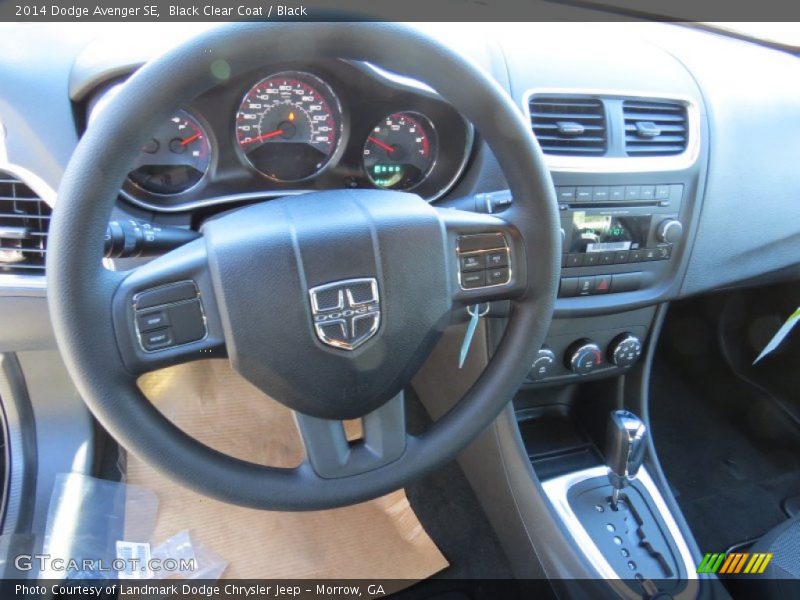 Black Clear Coat / Black 2014 Dodge Avenger SE