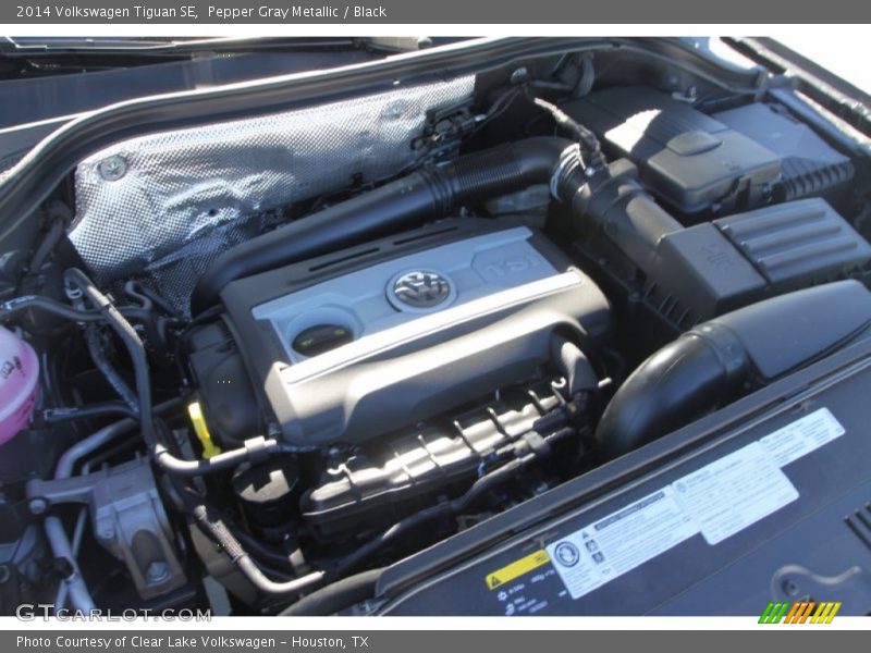 Pepper Gray Metallic / Black 2014 Volkswagen Tiguan SE