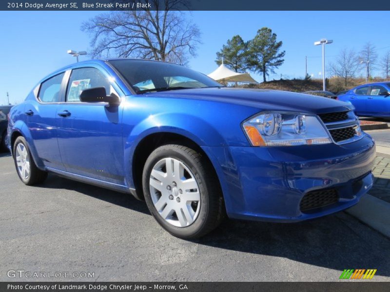 Blue Streak Pearl / Black 2014 Dodge Avenger SE