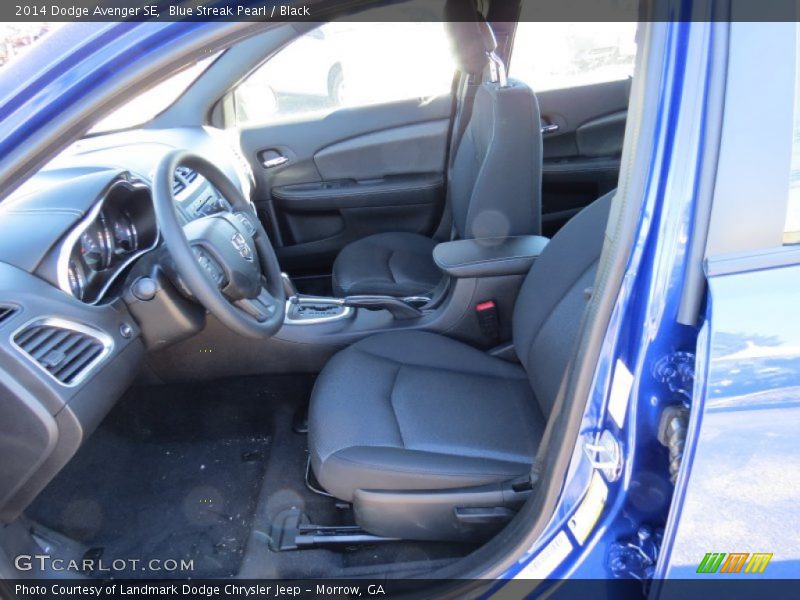 Blue Streak Pearl / Black 2014 Dodge Avenger SE