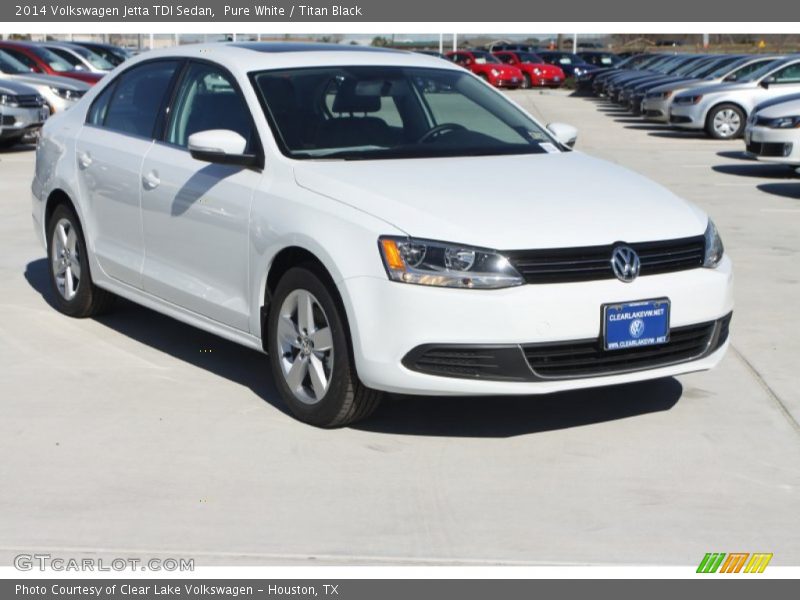 Pure White / Titan Black 2014 Volkswagen Jetta TDI Sedan