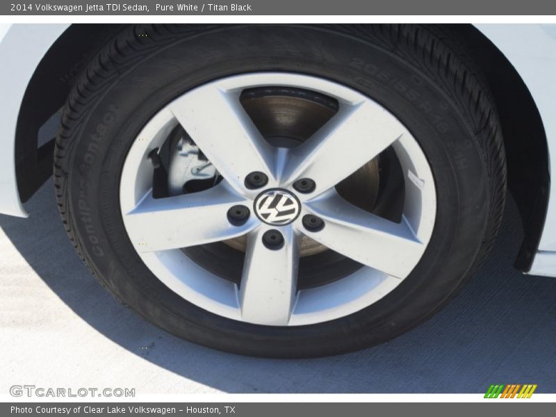 Pure White / Titan Black 2014 Volkswagen Jetta TDI Sedan
