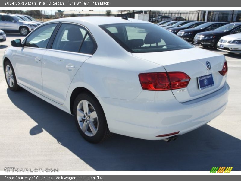 Pure White / Titan Black 2014 Volkswagen Jetta TDI Sedan